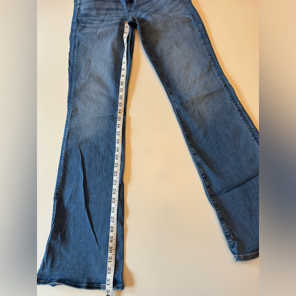 AE Next Level Low-Rise Kick Bootcut Jean - Picture 5 of 8